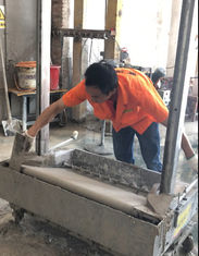 China 2018 Stainless Steel Render Brick Block Wall Plastering Rendering Machine with Gypsum cement clay morta supplier